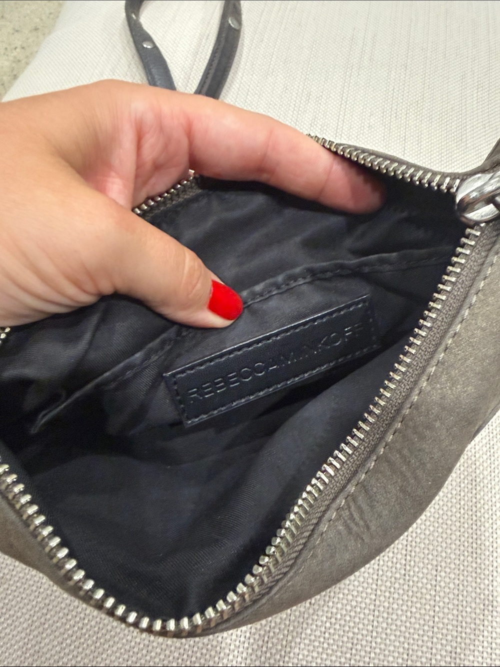 Rebecca Minkoff Gray Leather Crossbody with Silver Chain - Picture 4 of 4